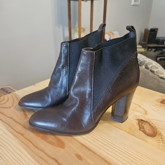 Diane Von Furstenberg Chocolate Brown Genuine Leather Chelsea Booties - Picture 4 of 4
